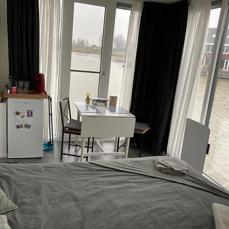 Bed & Breakfast 'T Westergouwertje Gouda Bagian luar foto